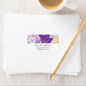 Étiquette Photo d'un joli Crocus de printemps violet (En situation)