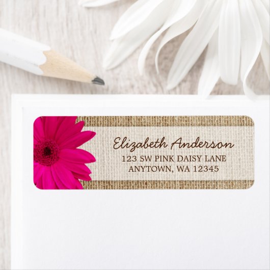 Étiquette Pink Daisy Rustic Burlap Adresse (En situation)