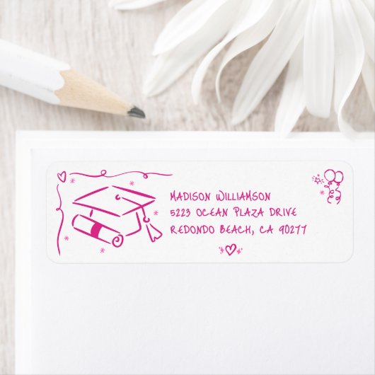 Étiquette Pink Hand Drawn Doodles Graduate Cap White Address (En situation)