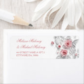 Étiquette  Pink Roses Floral White |  Wedding (En situation)