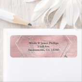 Étiquette Pink & Silver Satin Étincelle Glam Chic Party (En situation)