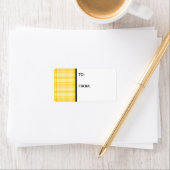 Étiquette Plaid jaune (En situation)