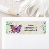 Étiquette Pluie Violette. . .Je veux dire Papillon, Papillon (En situation)