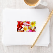 Étiquette Plumeria Frangipani Hawaii Fleur Customisée (En situation)
