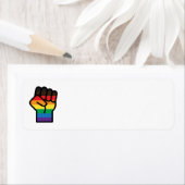 Étiquette Poing gay pride (En situation)