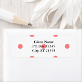 Étiquette Pois roses sur blanc (En situation)