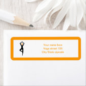 Étiquette Pose de yoga noir, orange personnalisé (En situation)