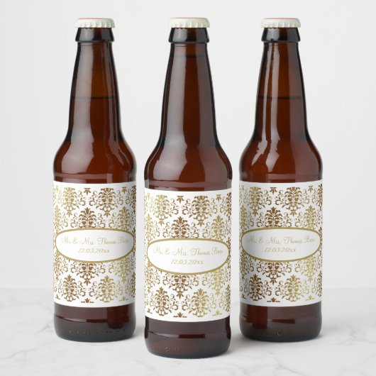 Étiquette Pour Bouteilles De Bière Gold Damask White Script Mariage élégant (Bouteilles)