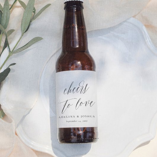 Étiquette Pour Bouteilles De Bière Simple Calligraphy Cheers To Love Wedding