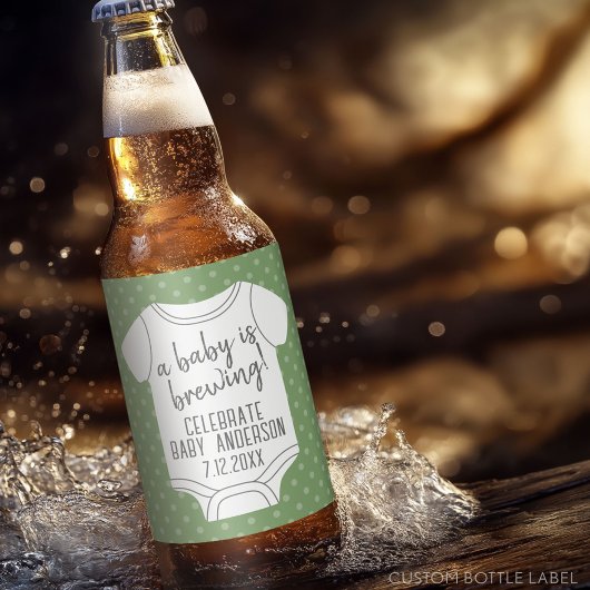 Étiquette Pour Bouteilles De Bière Un bébé est en train de brasser — Douche Couples -