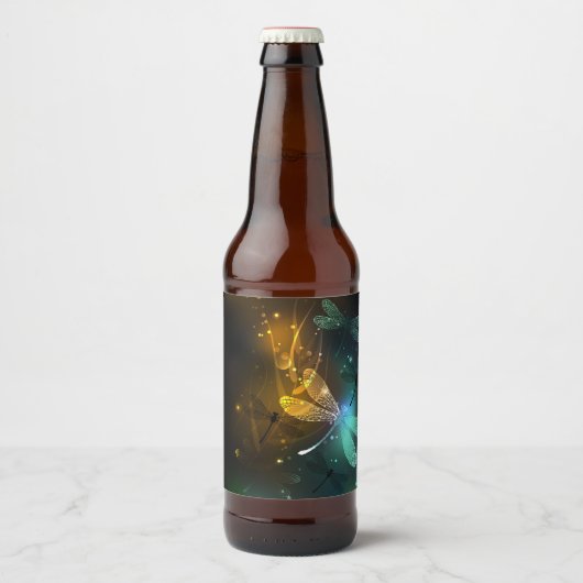 Étiquette Pour Bouteilles De Bière Vol de libellule verte lumineuse (Devant)