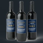 Étiquette Pour Bouteilles De Vin 40th Birthday 1982 Ajouter Nom Vintage Blue Gold<br><div class="desc">Un design étiquette de bouteille de vin classique personnalisé pour cette fête d'anniversaire. Plus de cadeaux et de fournitures de fête disponibles avec le design "légendaire" dans le magasin.</div>
