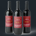 Étiquette Pour Bouteilles De Vin 40th Birthday Vintage Red Gold Ajouter un nom Anné<br><div class="desc">Pour ceux qui fêtent leur 40e anniversaire, nous avons le étiquette de vin idéal fête d'anniversaire avec une sensation vintage. L'arrière - plan rouge avec un design typographique vintage blanc et or est simple et élégant avec une touche rétro. Customisez facilement le texte de ce cadeau d'anniversaire en utilisant le...</div>
