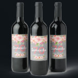 Étiquette Pour Bouteilles De Vin 70e anniversaire coral dahlia fleurs gris<br><div class="desc">Un étiquette de style rustique pour la fête du 70e anniversaire. Avec des fleurs de dahlia contemporaines roses, pêche et corail colorées. Un mur en bois peint gris rustique en arrière - plan. Modèles pour un nom, un âge et une date. Date de naissance ou date de la fête. Le...</div>