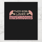 Étiquette Pour Bouteilles De Vin Cette Fille Aime Les Champignons (Étiquettes simples)
