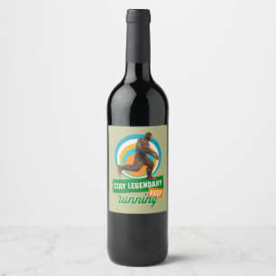 Étiquette Pour Bouteilles De Vin Drôle de motivation de course de Bigfoot