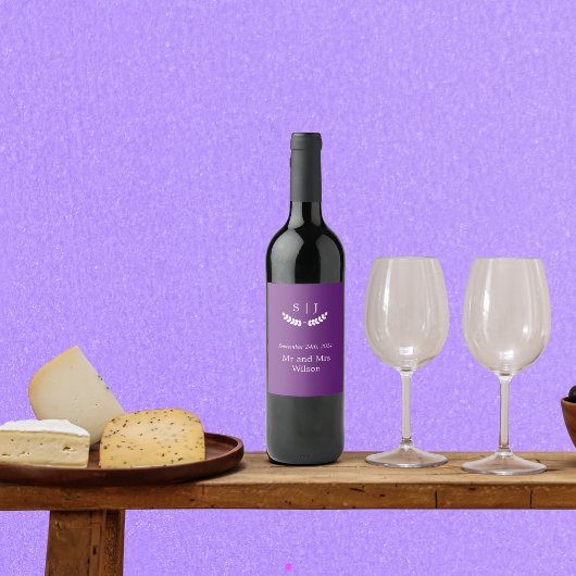 Étiquette Pour Bouteilles De Vin Élégant Monogramme Joyau pourpre Tone