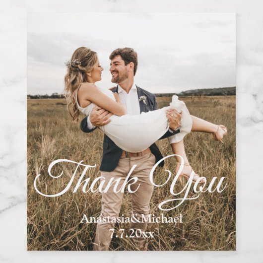 Étiquette Pour Bouteilles De Vin élégant script classique mariage photo merci (Étiquettes simples)