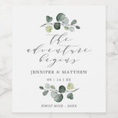 Étiquette Pour Bouteilles De Vin Elégante Eucalyptus Vert Aventure commence (Étiquettes simples)