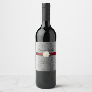 Étiquette Pour Bouteilles De Vin Étiquette à vin mariage avec ruban rouge sur argen