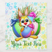 Étiquette Pour Bouteilles De Vin Funny Bunny biting an Easter Egg (Étiquettes simples)