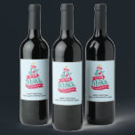 Étiquette Pour Bouteilles De Vin Joy to the World Christmas Citation Typographie<br><div class="desc">Étiquettes de bouteilles personnalisés avec une illustration ludique et fantastique. Design typographique en forme d'arbre de Noël avec quelques ornements de noël et une étoile au-dessus. A l'intérieur sont les mots : Joie au monde.</div>