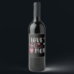 Étiquette Pour Bouteilles De Vin Maman - Je t'aime maman<br><div class="desc">Voulez-vous remercier votre mère pour tous les moments difficiles, par exemple pour son anniversaire ou la fête des mères ? Montrez à votre mère votre amour avec un cadeau et un message d'amour!</div>