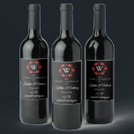 Étiquette Pour Bouteilles De Vin Parties scintillant rouge Monogram Poker Chip Casi<br><div class="desc">Célébrez dans le style avec ces étiquettes de bouteille de vin mariage chic et très tendance. Ce design est facile à personnaliser avec votre libellé d'événement spécial et vos invités seront ravis quand ils verront ces étiquettes fabuleux.</div>