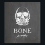 Étiquette Pour Bouteilles De Vin Poudre os. Soirée d'Halloween sur Chalkboard. Crân<br><div class="desc">étiquette de vin "Poudre d'os" pour la fête d'Halloween. Contactez-moi,  s'il vous plaît,  si vous avez besoin d'autres articles.</div>