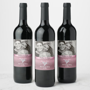 Étiquette Pour Bouteilles De Vin Revêtement métallique rose et argent liquide