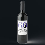 Étiquette Pour Bouteilles De Vin Royal Blue 60 et Sassy 60th Birthday Party<br><div class="desc">Célébrez 60 ans de style avec cet élégant design de 60 ans. Customisez le étiquette de vin avec votre nom. Les mots 60 et Sassy en parties scintillant bleue royale et noir sont mis en utilisant la typographie moderne. Des produits similaires tels que des fournitures de fête et des jeux...</div>
