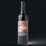Étiquette Pour Bouteilles De Vin Russe Mariage Chalkboard Etching Script Photo<br><div class="desc">Ce étiquette de vin peut être personnalisé avec votre photo comme un couple,  nom et date mariage. Le tableau rustique est classique mais tendance.</div>