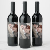 Étiquette Pour Bouteilles De Vin Script décontracté moderne typographie noire vin m (Bouteilles)