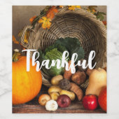 Étiquette Pour Bouteilles De Vin Table rustique de Thanksgiving Récolte abondante (Étiquettes simples)