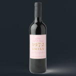 Étiquette Pour Bouteilles De Vin Vintage Pink Gold Custom 50th Birthday Wine Étique<br><div class="desc">Mon Vintage Pink Gold Custom 50th Birthday Wine Étiquette fera de l'événement que vous planifiez parfait. Il suffit de s'appliquer aux bouteilles de vin pour une célébration d'anniversaire parfaite.</div>