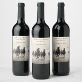 Étiquette Pour Bouteilles De Vin Wild horses on a foggy beach (Bouteilles)