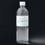 Étiquette Pour Bouteilles D'eau Aquarelle bleu x Bat mitzvah or<br><div class="desc">Ce étiquette de bouteille d'eau chic et élégant est décoré d'un arrière - plan blanc avec des touches bleu turquoise en aquarelle et des plaques d'or faux. Personnalisez-le selon vos besoins. Vous pouvez trouver d'autres produits correspondants dans mon magasin.</div>