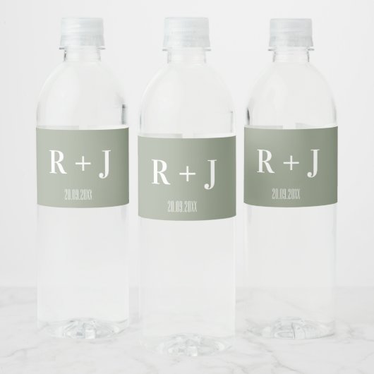 Étiquette Pour Bouteilles D'eau Mariage de monogramme vert et blanc de Sage modern (Bouteilles)