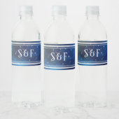 Étiquette Pour Bouteilles D'eau Monogramme de galaxie spatiale céleste moderne (Bouteilles)