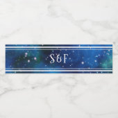 Étiquette Pour Bouteilles D'eau Monogramme de galaxie spatiale céleste moderne (Étiquettes simples)