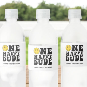 Étiquette Pour Bouteilles D'eau Un homme heureux sourire visage garçon premier ann