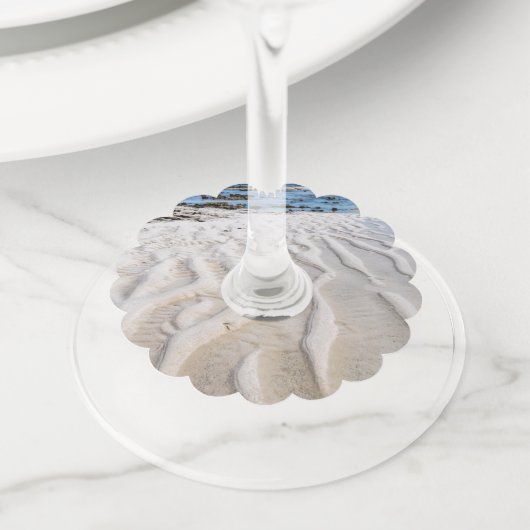 Étiquette Pour Verre De Vin Marée basse (De près)