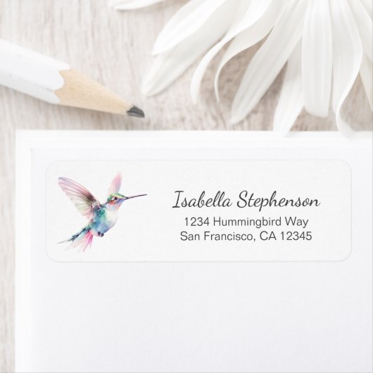 Étiquette Pretty Hummingbird Minimalist Return Address (En situation)
