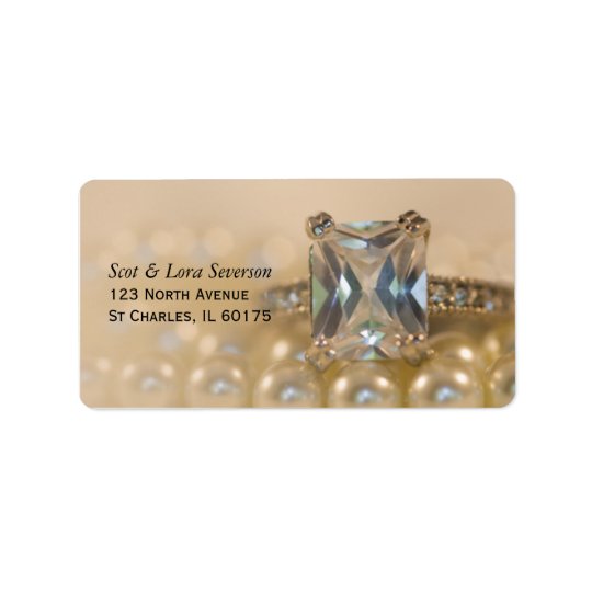 Étiquette Princesse bague à diamant et épouser blanc de