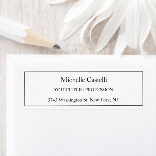 Étiquette Professional Unique Classical Simple Black & White (En situation)