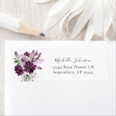 Étiquette Purple & Lavender Floral Adresse de retour (En situation)