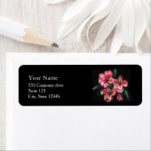 Étiquette Red Flowers Return Address Labels (En situation)