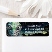 Étiquette Reptilian Lizard Homme Alien Extraterrestre En cou (En situation)