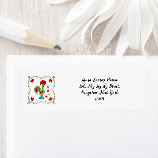 Étiquette Rooster portugais de la chance en vert (En situation)