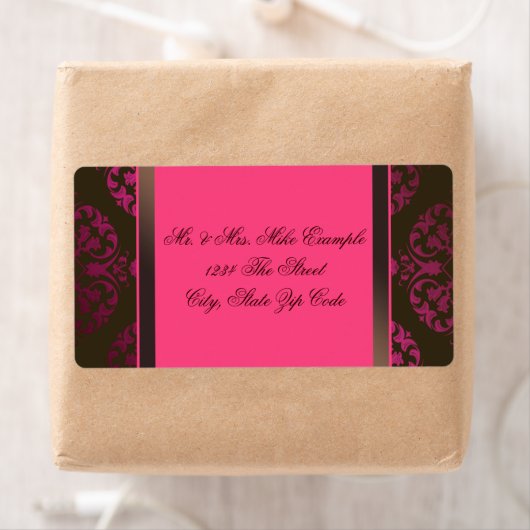 Étiquette Rose chaud et chocolat Brown (En situation)